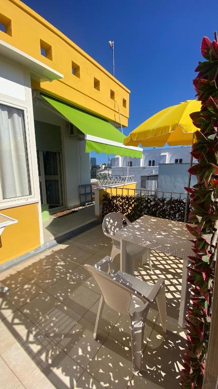 Балкон или терраса в Casa centralissima Torre dell Orso 100m dal mare