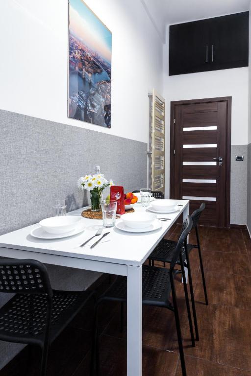 Friendhouse Apartments Starowislna