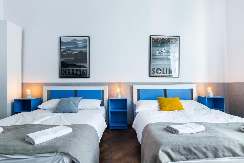 Posteľ alebo postele v izbe v ubytovaní Friendhouse Apartments Starovislna