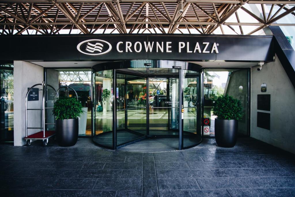 Crowne Plaza Belgrade by IHG - Resim 9