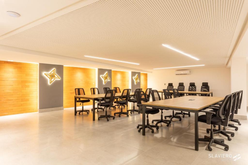 Área de negócios e/ou sala de conferências em Slaviero João Pessoa