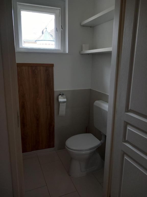 Koupelna v ubytování Korvin Plus Apartman