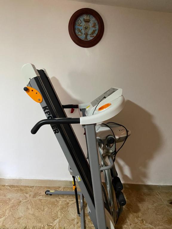 Fitness centrum a/nebo fitness zařízení v ubytování Simple home