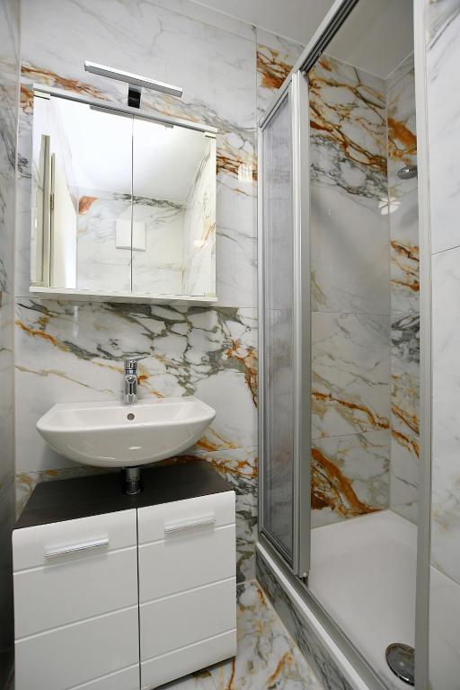 City-Hotel Zuffenhausen - Apartments - Resim 18