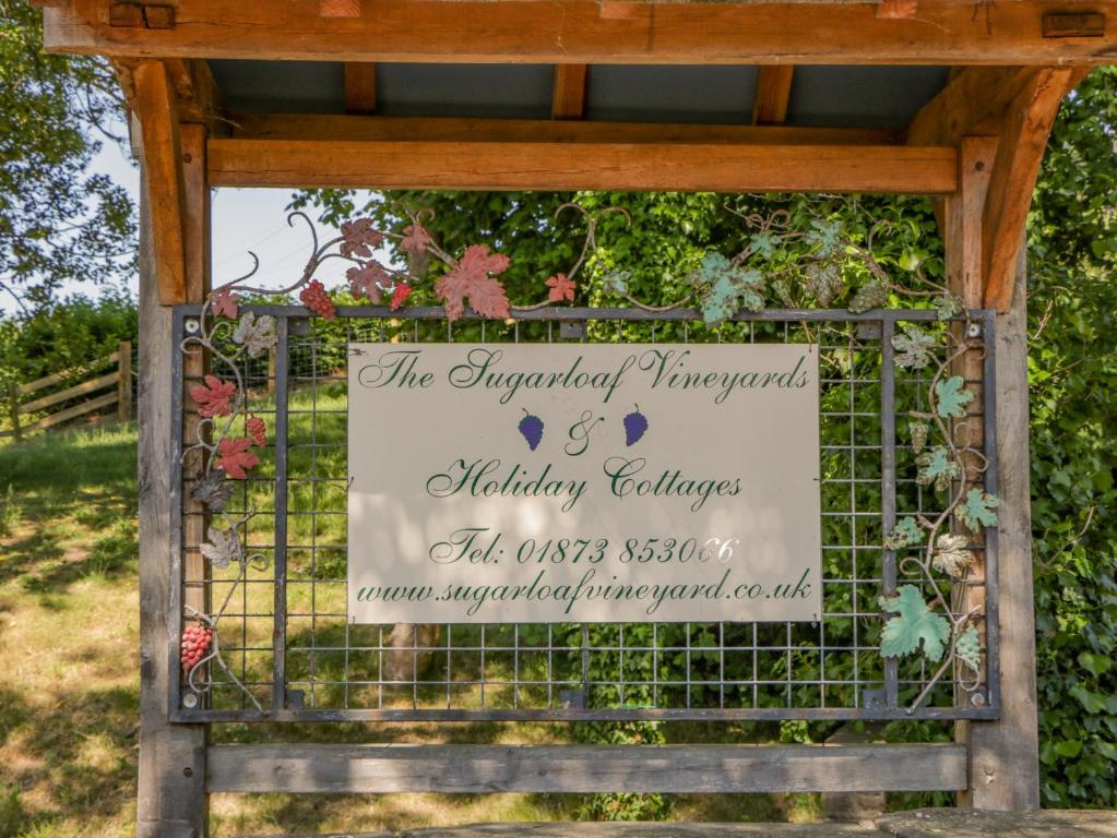 Fotografie z fotogalerie ubytování Vine Cottage v destinaci Abergavenny
