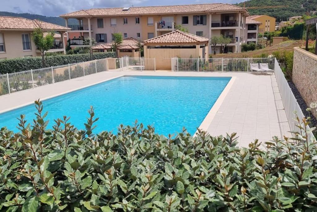 Photo de la galerie de l'établissement Superbe appartement 3 pièces, à La Croix-Valmer