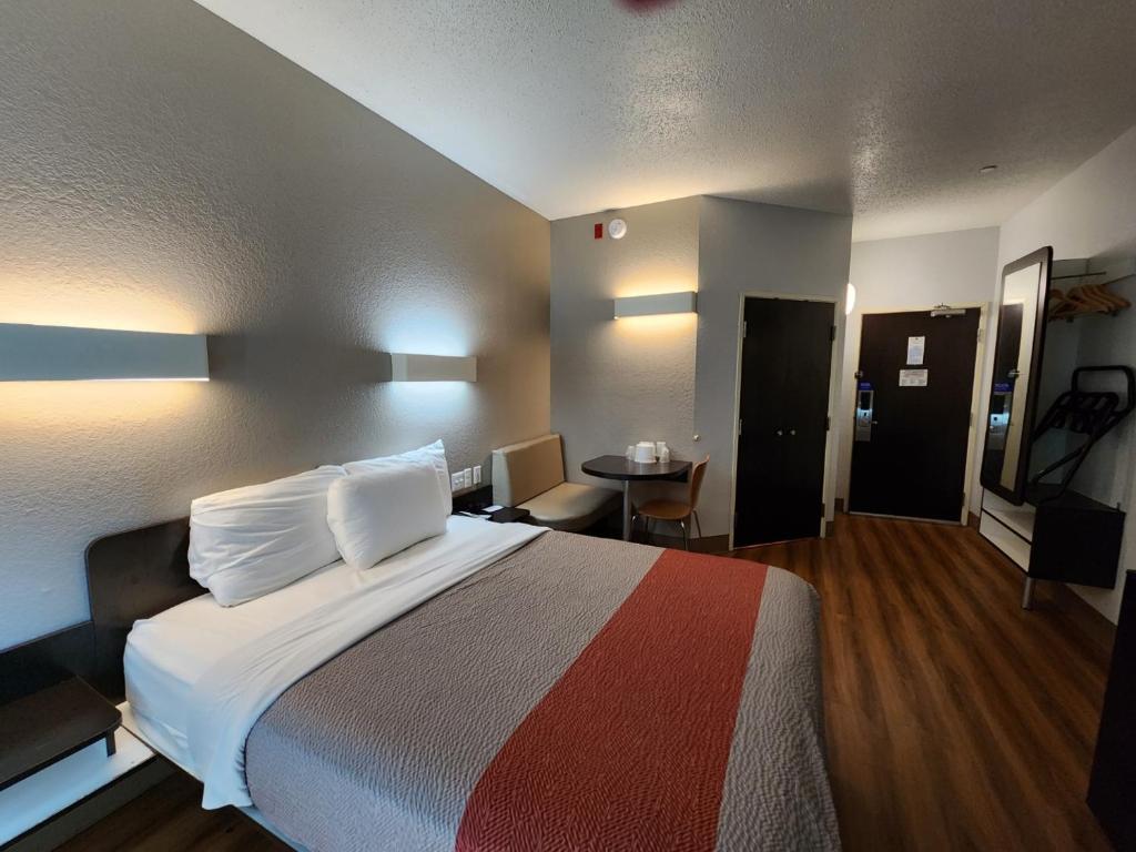 Motel 6-Biloxi, MS - Beach photo