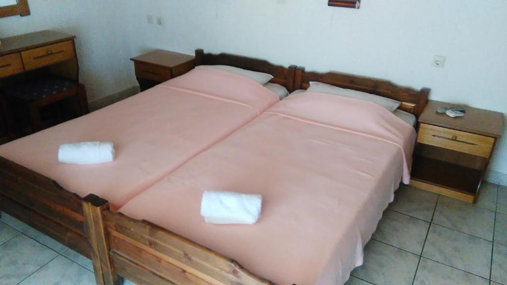 Beachfront Hotel Lefkes - Double Room With Mountain View