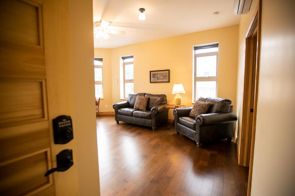 Goldfinch Suites, Elkader Updated 2024 Prices