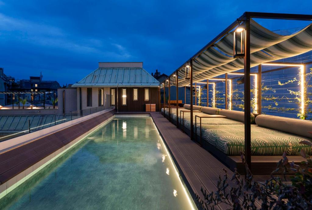 Radisson Collection Hotel, Santa Sofia Milan - Resim 6