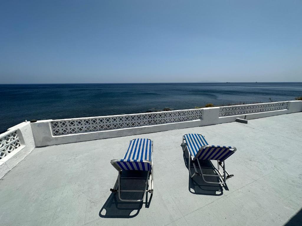 Фотография из галереи Santorini Grace Villa 3 в городе Foinikiá
