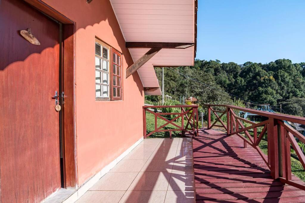 Balkón nebo terasa v ubytování Chales Fazenda Cantinho do Selado