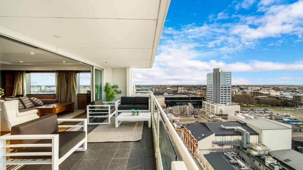 Central City View with Free Valet Parking, Christchurch (updated prices