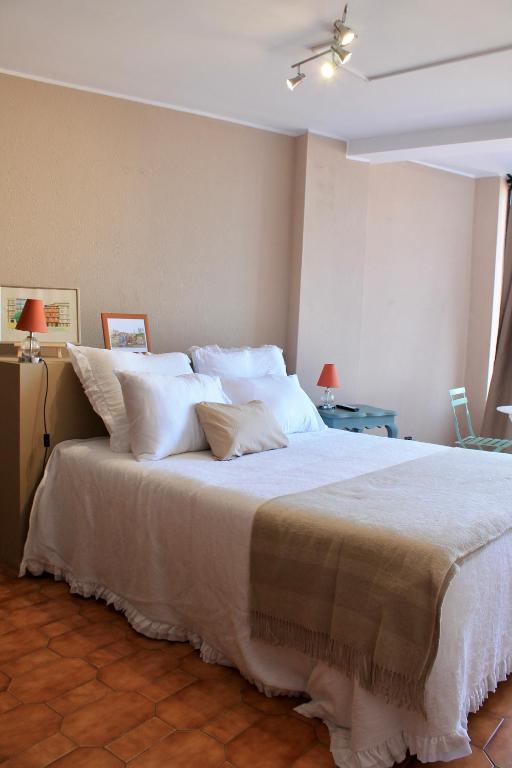 Jardim do Morro Places - 18