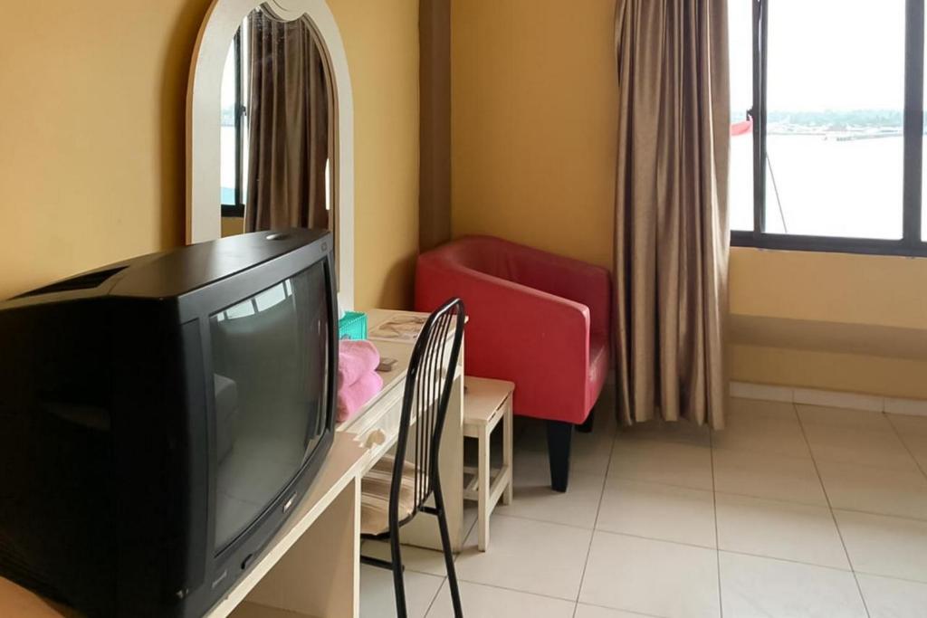 Hotel Laut Jaya Tanjung Pinang RedPartner - Standard Double Room