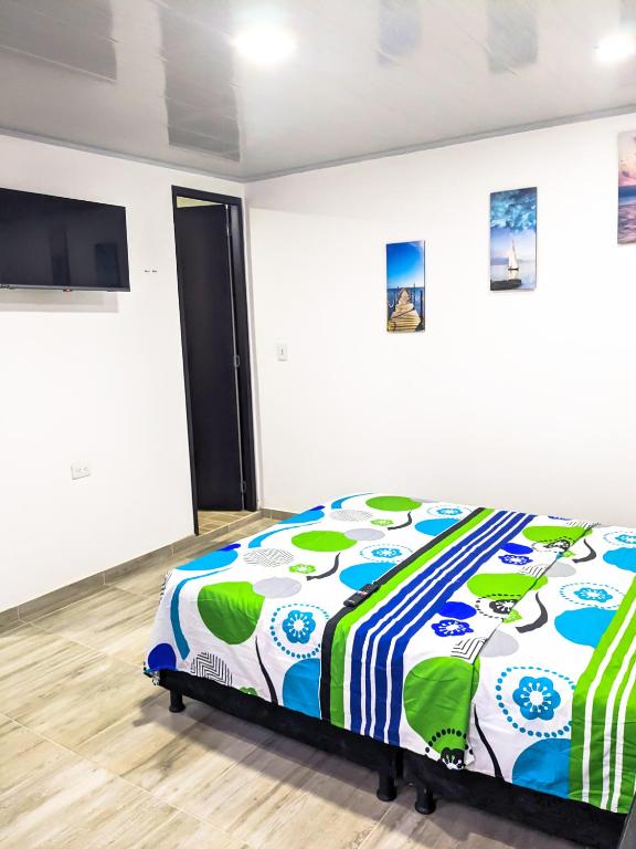 Postel nebo postele na pokoji v ubytování Apartaestudio para estrenar La Quinta