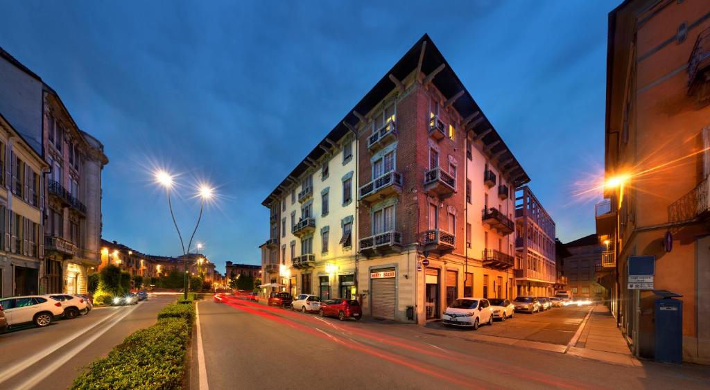 Condo Hotel Dimora in Alba, Italy - Booking.com