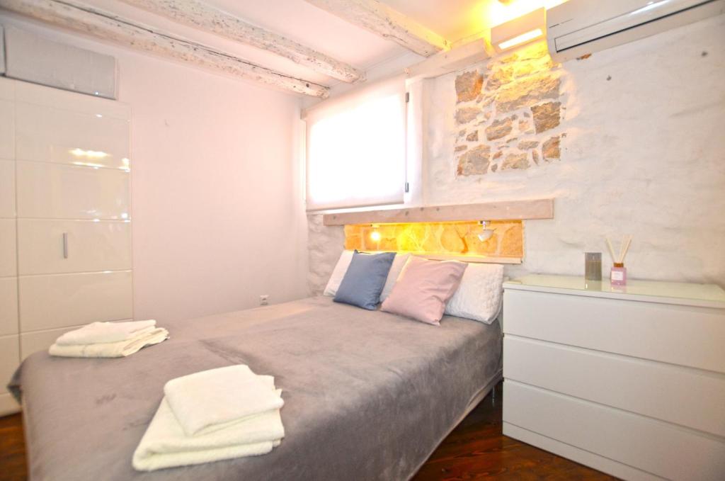 Pisinium Apartment