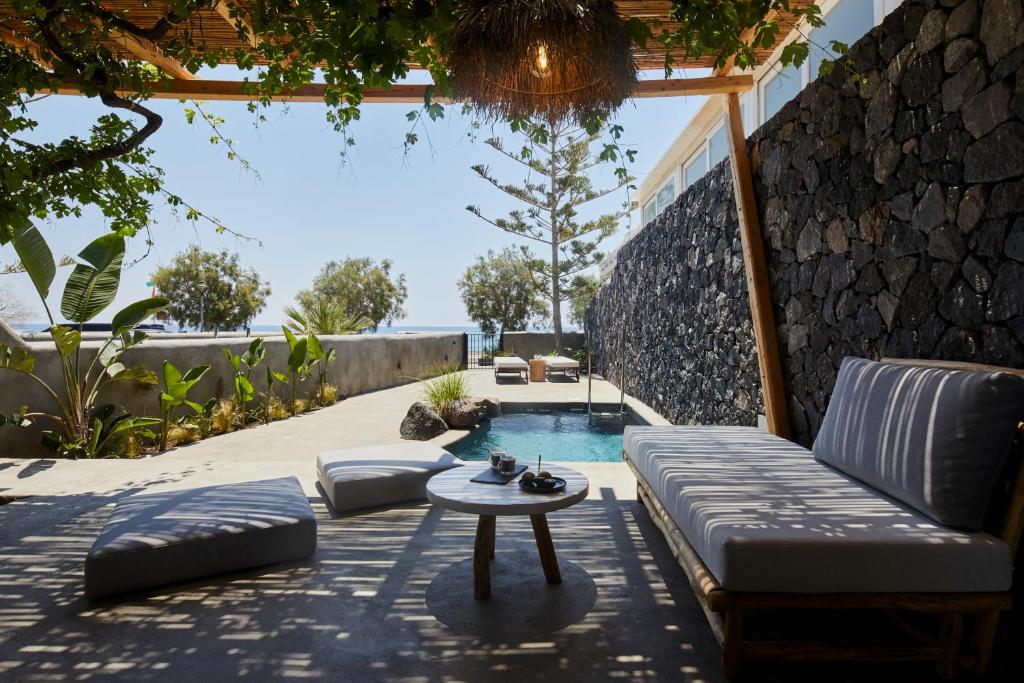 Balkón nebo terasa v ubytování Oscar Beachfront Suites - Adults Only