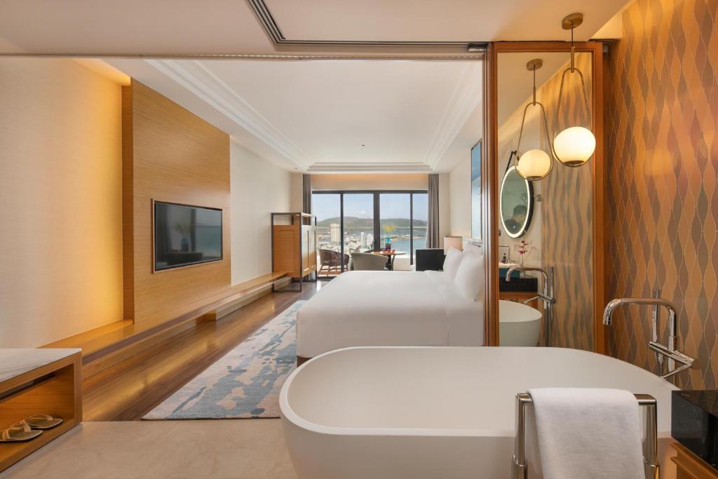Grand Hyams Hotel - Quy Nhon Beach - 11