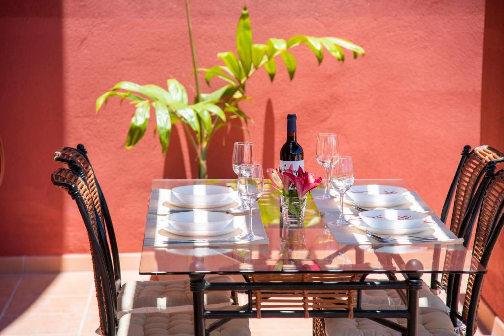 Nápoje v ubytovaní MEDANO4YOU The Terrace Holiday Home
