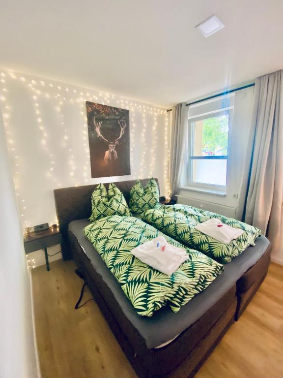 Ferienwohnung am Zoo 2 Zimmer WLAN Kamin, Magdeburg