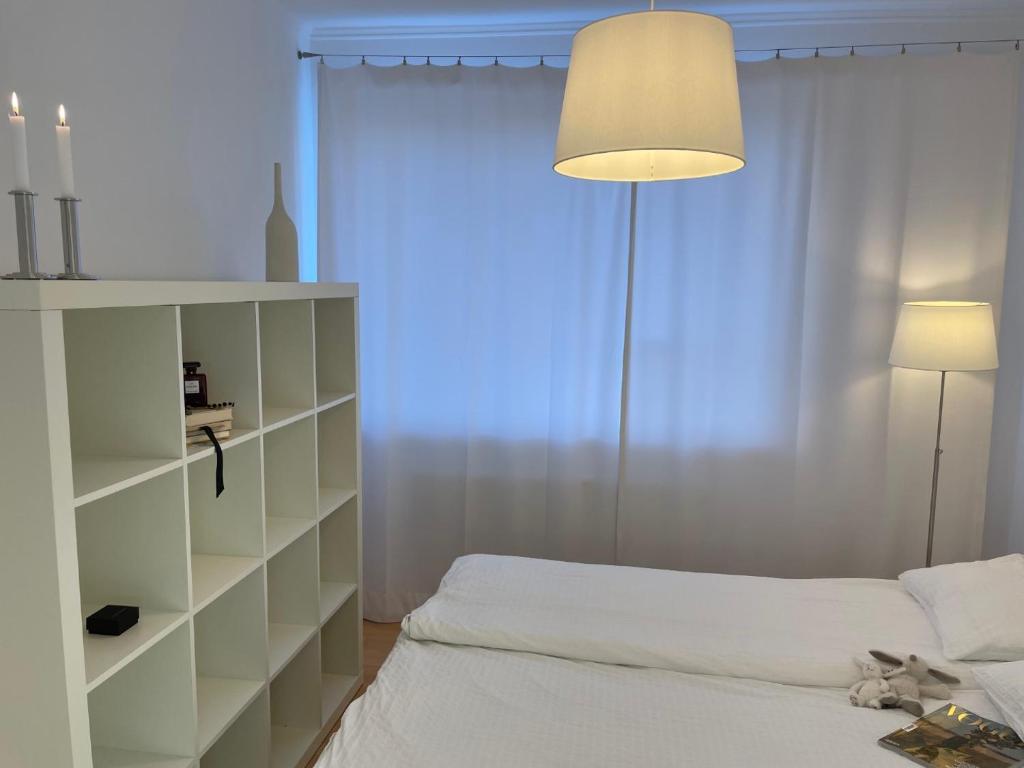 Postel nebo postele na pokoji v ubytování Apartament Przystań w Ustce - 120 m2 - 200 m od plaży Mickiewicza 2