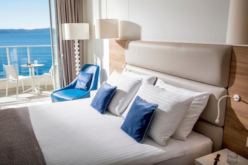 Postel nebo postele na pokoji v ubytování TUI BLUE Adriatic Beach - Adults Only - All Inclusive
