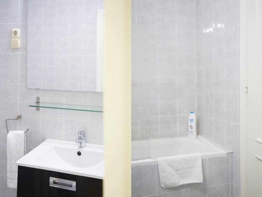Kúpeľňa v ubytovaní Un Fascinante Estudio En Madrid Centro