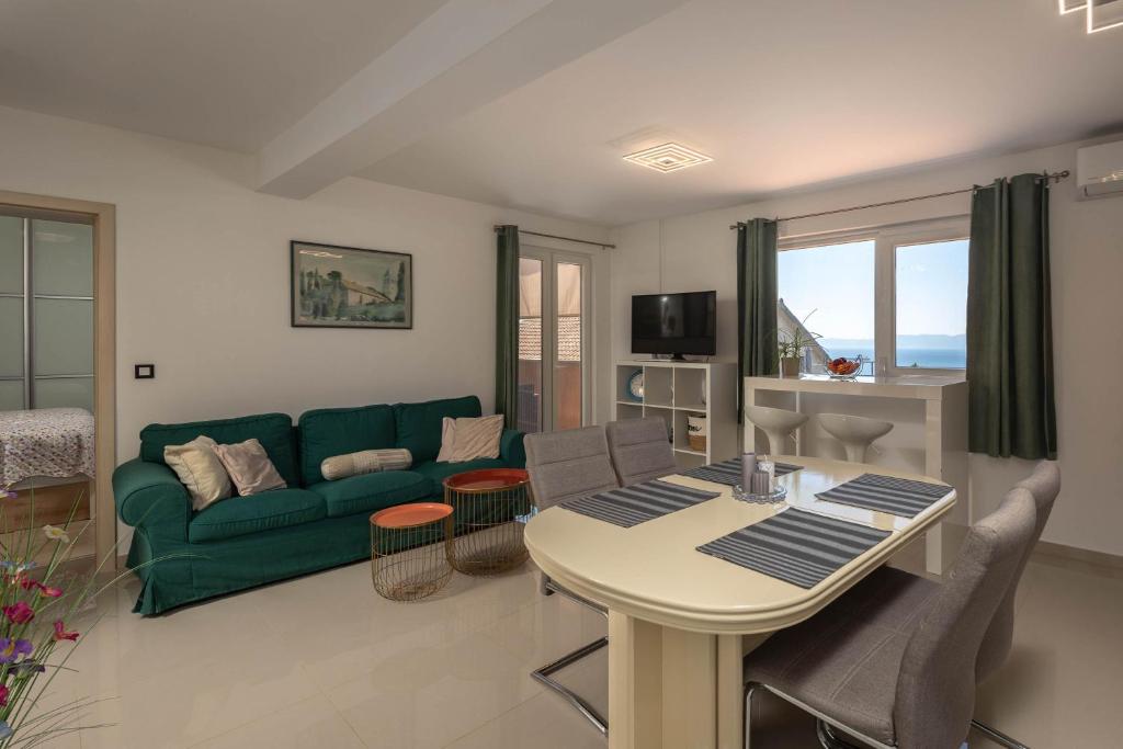 Seaview Apartment Iva Happy Rentals, Kostrena (updated prices 2024)