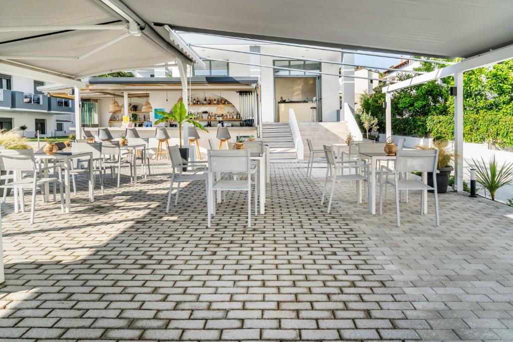 Akritas Hotel Pefkochori - 8