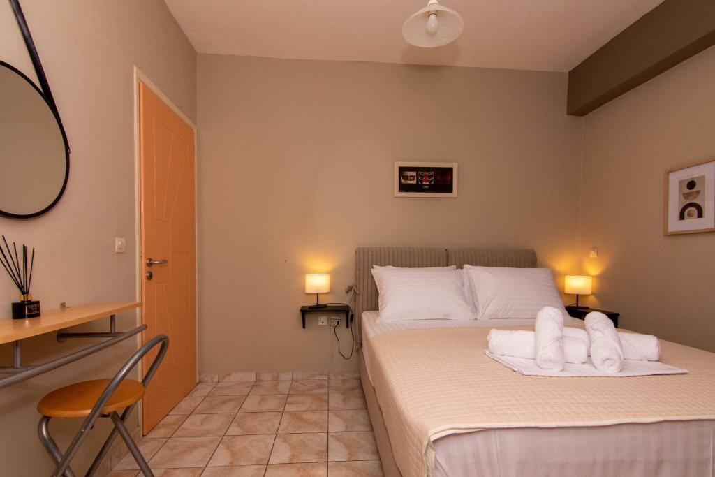 Christie's central apartment, Kalamata (updated prices 2024)