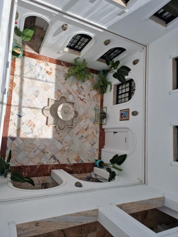 Hotel y Apartamentos Doña Lola - Resim 12