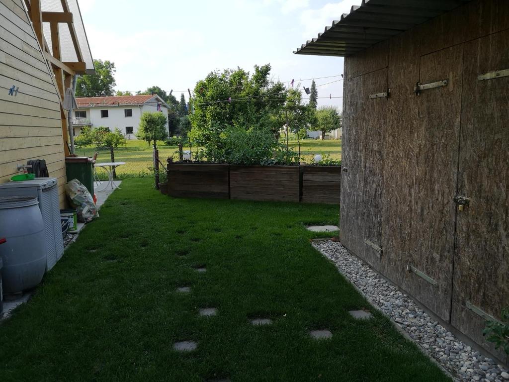 Zahrada ubytování Ferienwohnung Tannenblick