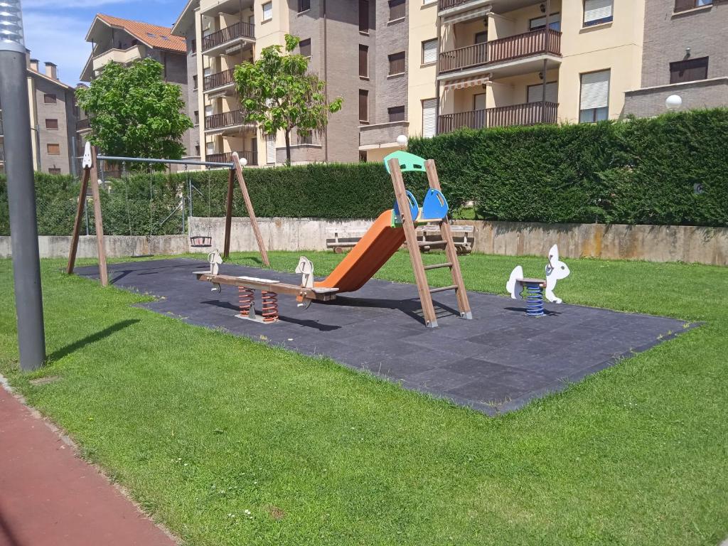 Fotografie z fotogalerie ubytování Alquiler piso verano/invierno v destinaci Jaca