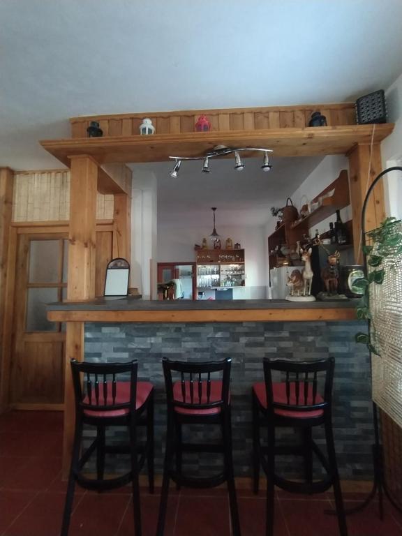 Hol lub bar w obiekcie Haškovna - tradice zájezdního hostince u Prachovských skal
