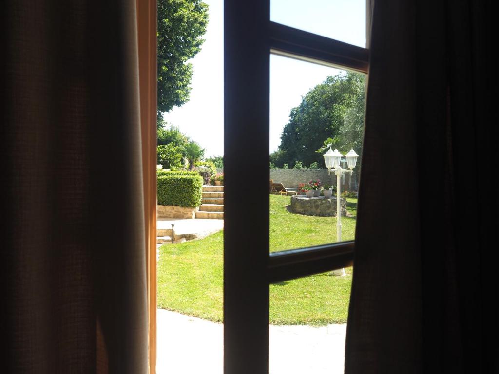 Zahrada ubytování L'Ermitage de Saint-Bardoux