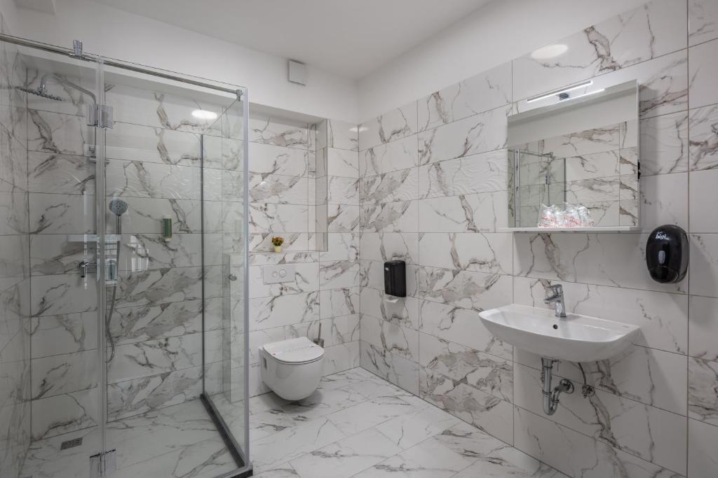Eco-selo Grabovica - Habitación Triple Con Balcón
