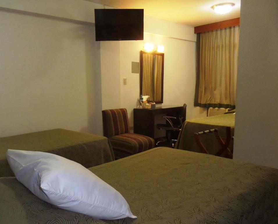 Intiotel Chiclayo - Triple Room