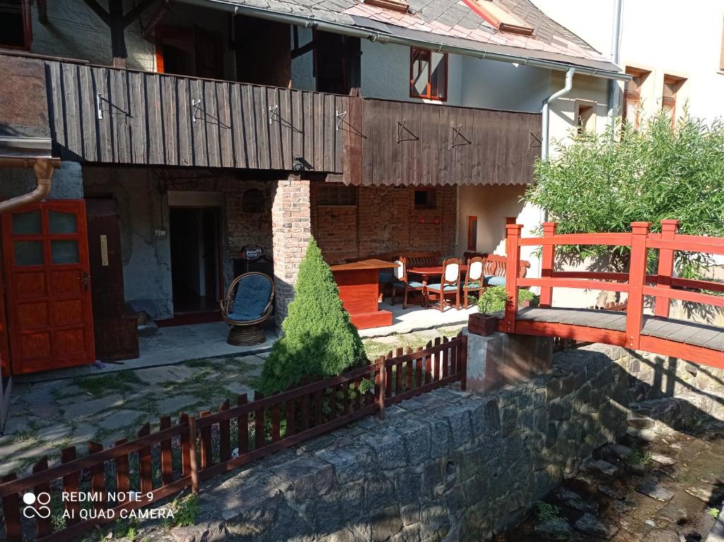 Budova, kde se apartmán nachází