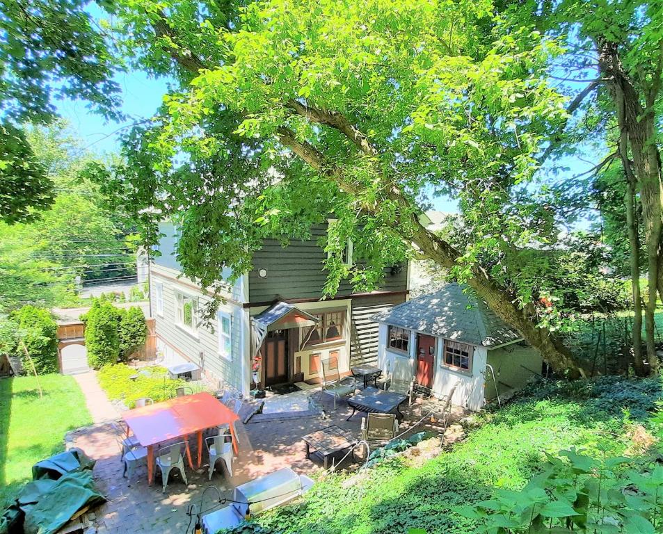 Barn Door Cottage of Lambertville