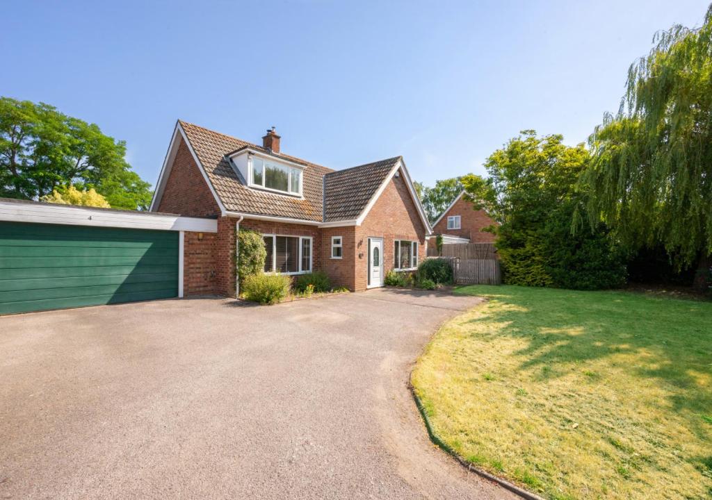 The Willows, Bromeswell Updated 2024 Prices