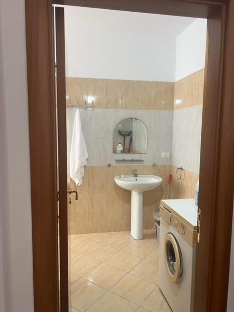 Apartment on the Beach - Image 8
