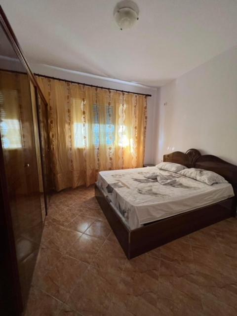Apartment on the Beach - Image 7