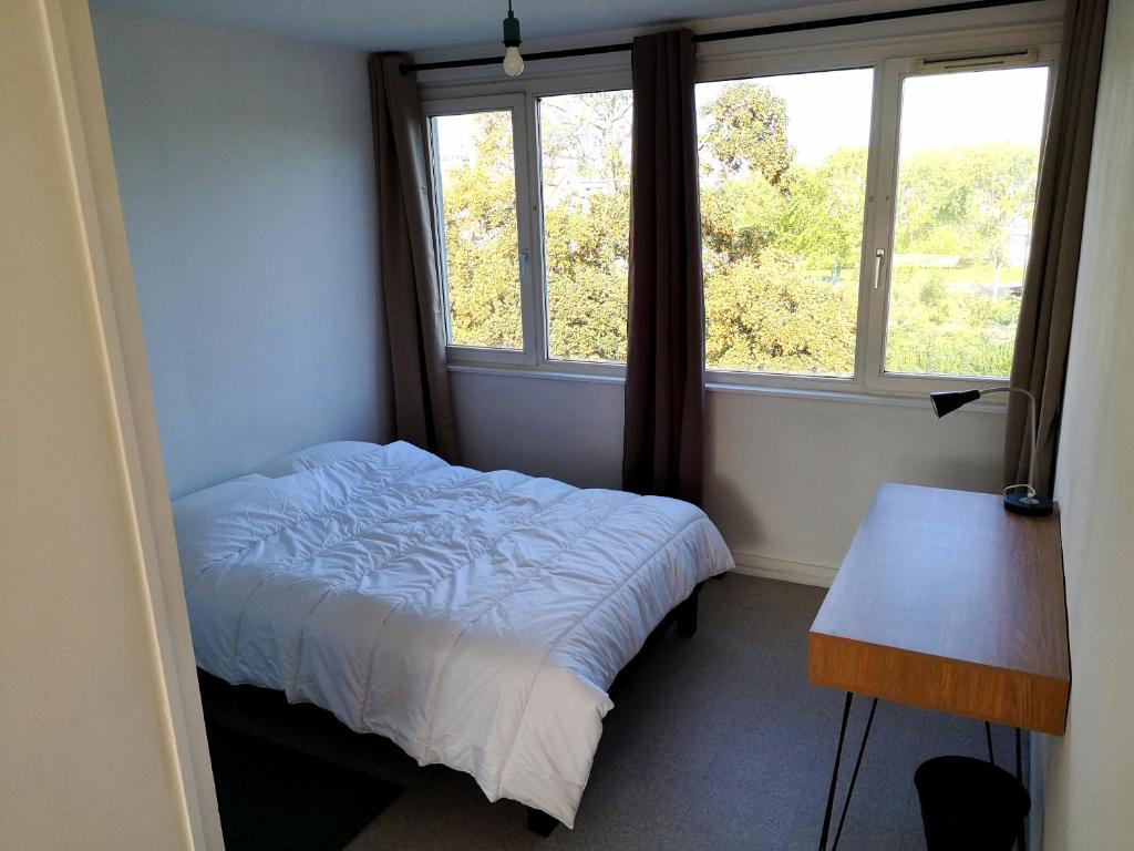 Chambre calme proche gare - Housity