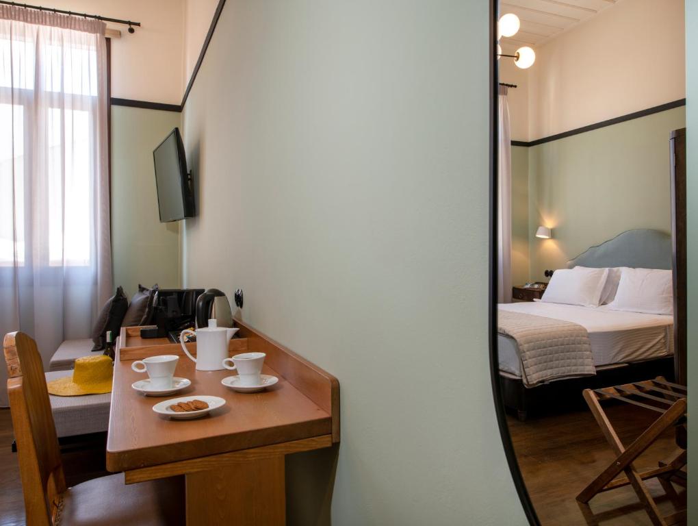 Mosaic Venetian Harbour Suites - 5