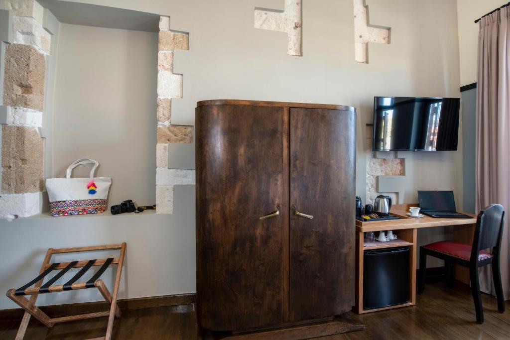 Mosaic Venetian Harbour Suites - 16