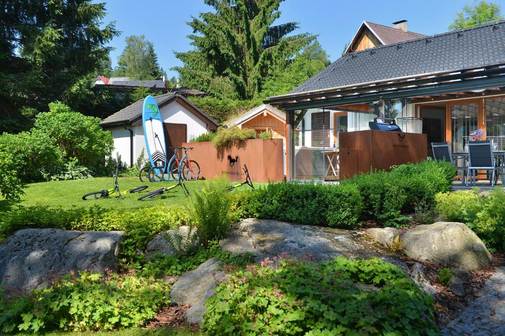 Zahrada ubytování Rekreační domek Kobylnice Lipno