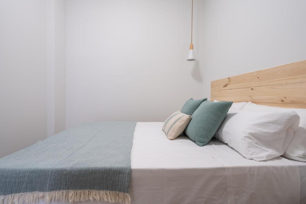 Marina Beach Apartments - 14