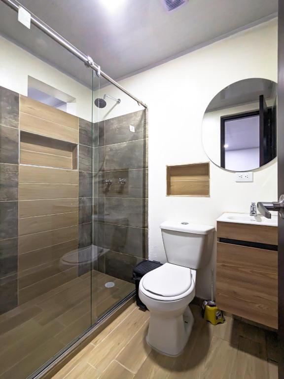 Koupelna v ubytování Apartaestudio para estrenar La Quinta